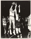 Basketball #10 Steve Bay #22 Bruce Carrier